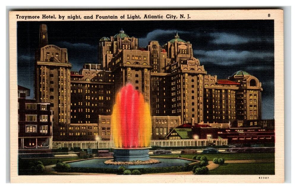 Traymore Hotel Night View, Fountain of Light, Atlantic City NJ Linen Postcard